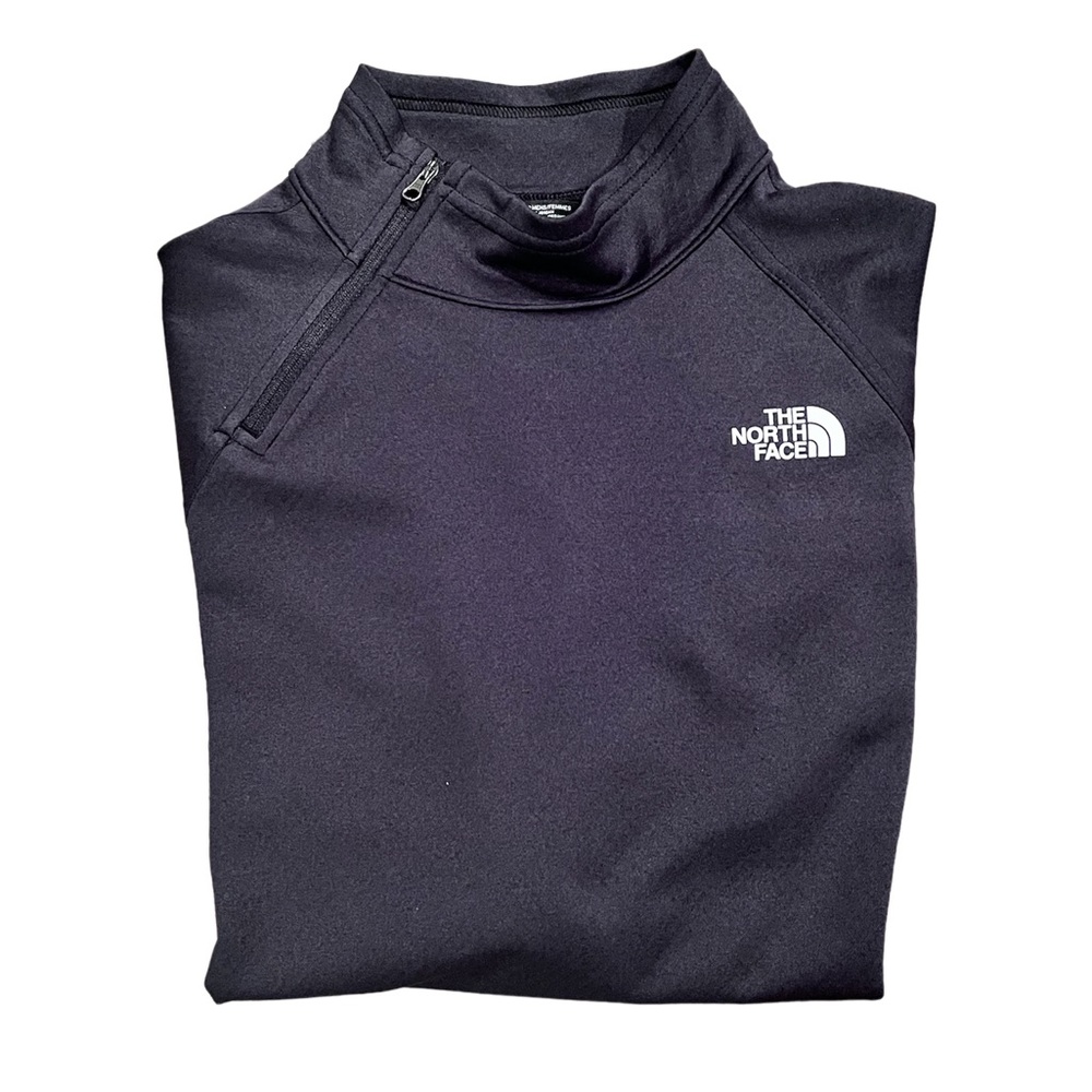 The North Face Flash Dry Long Sleeve Pullover